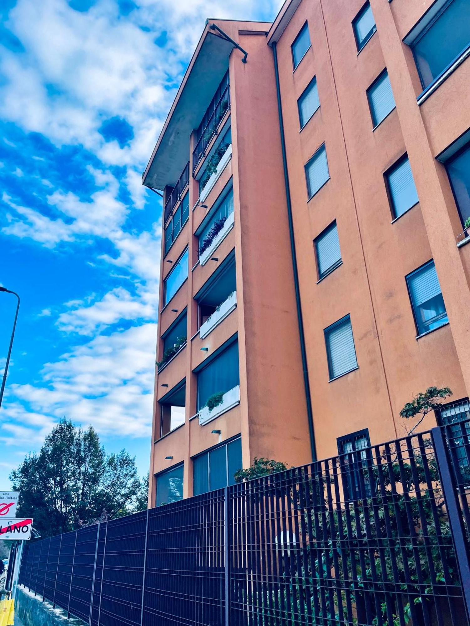 Nuova E Comoda Milano Exterior foto